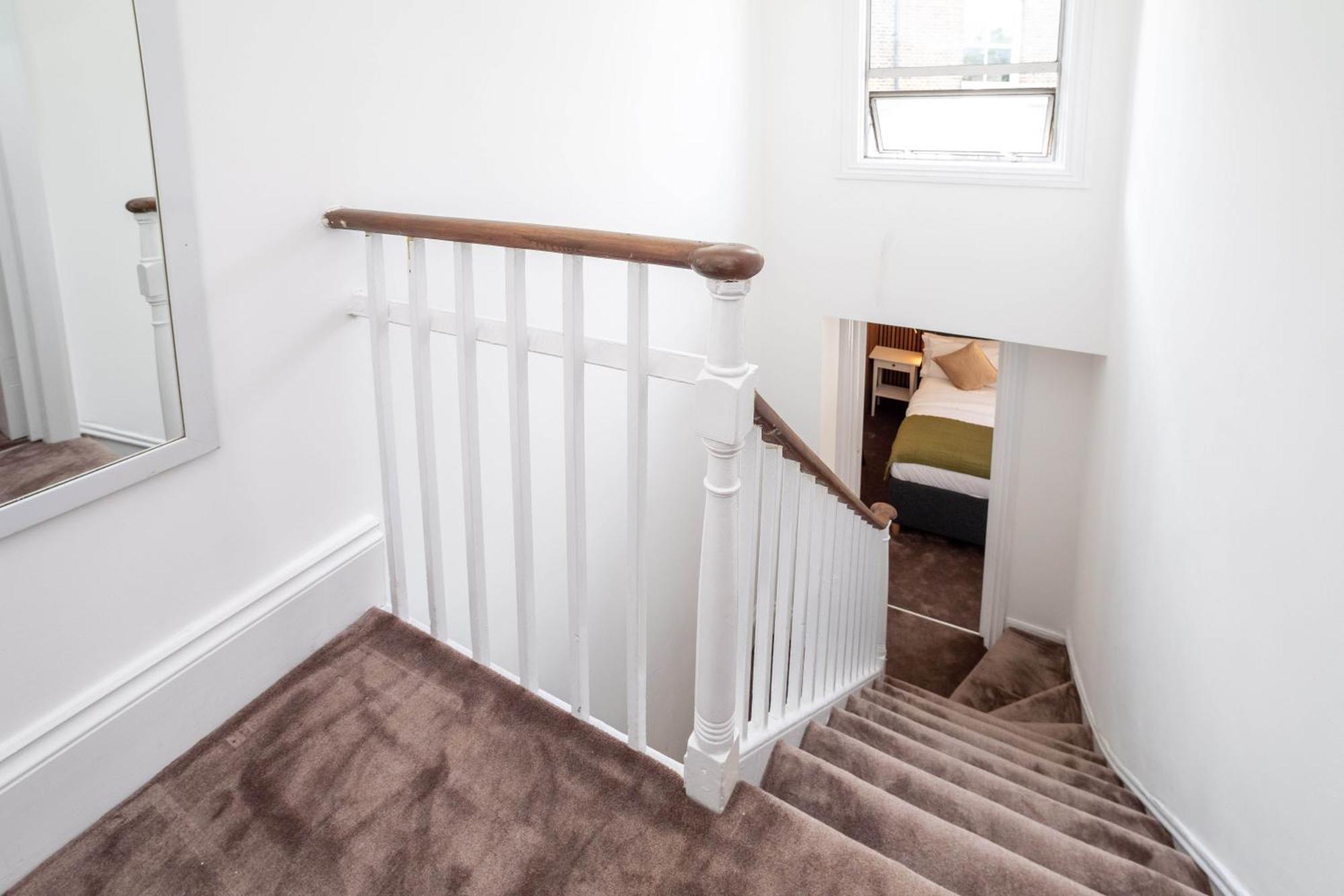 3 Bedroom House In Notting Hill * Londra
